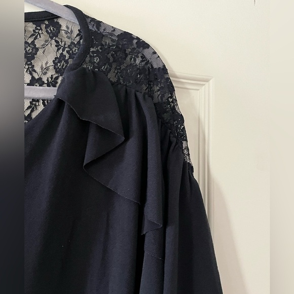 Calligraphie Brand Black with Lace Blouse women’s size Large - Picture 4 of 12